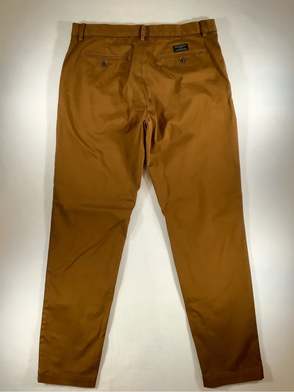 Banana Republic Men's Chinos in Camel Brown